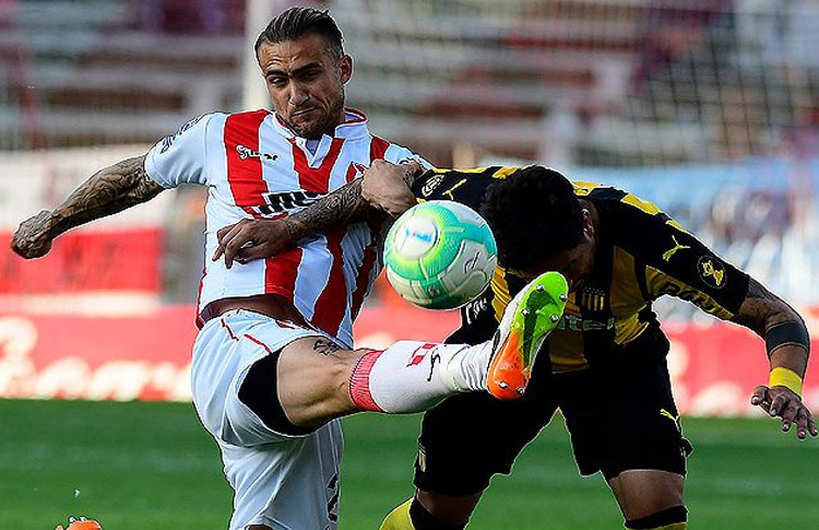 River-Penarol-clausura-2017